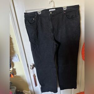 Abercrombie and Fitch 90s Relaxed Jean